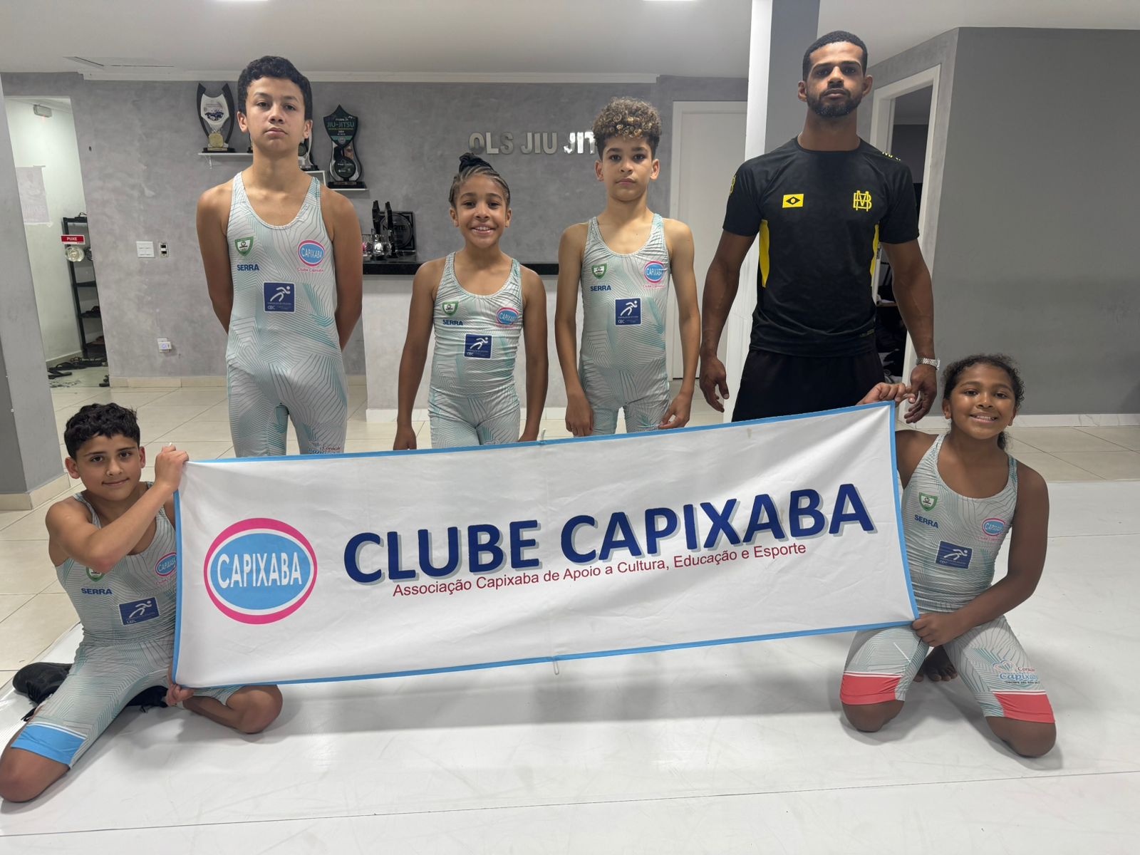Capixabas prontos para o combate: Talisson Silva lidera equipe do ES no Brasileiro de Wrestling 2025