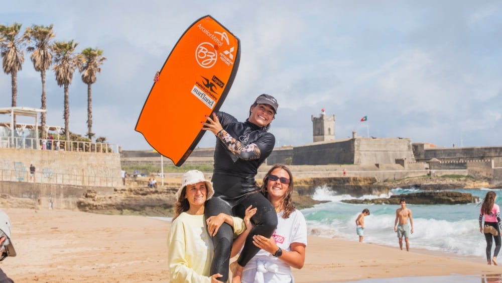 Capixaba Luna Hardman fatura título na estreia do Circuito Europeu de Bodyboarding