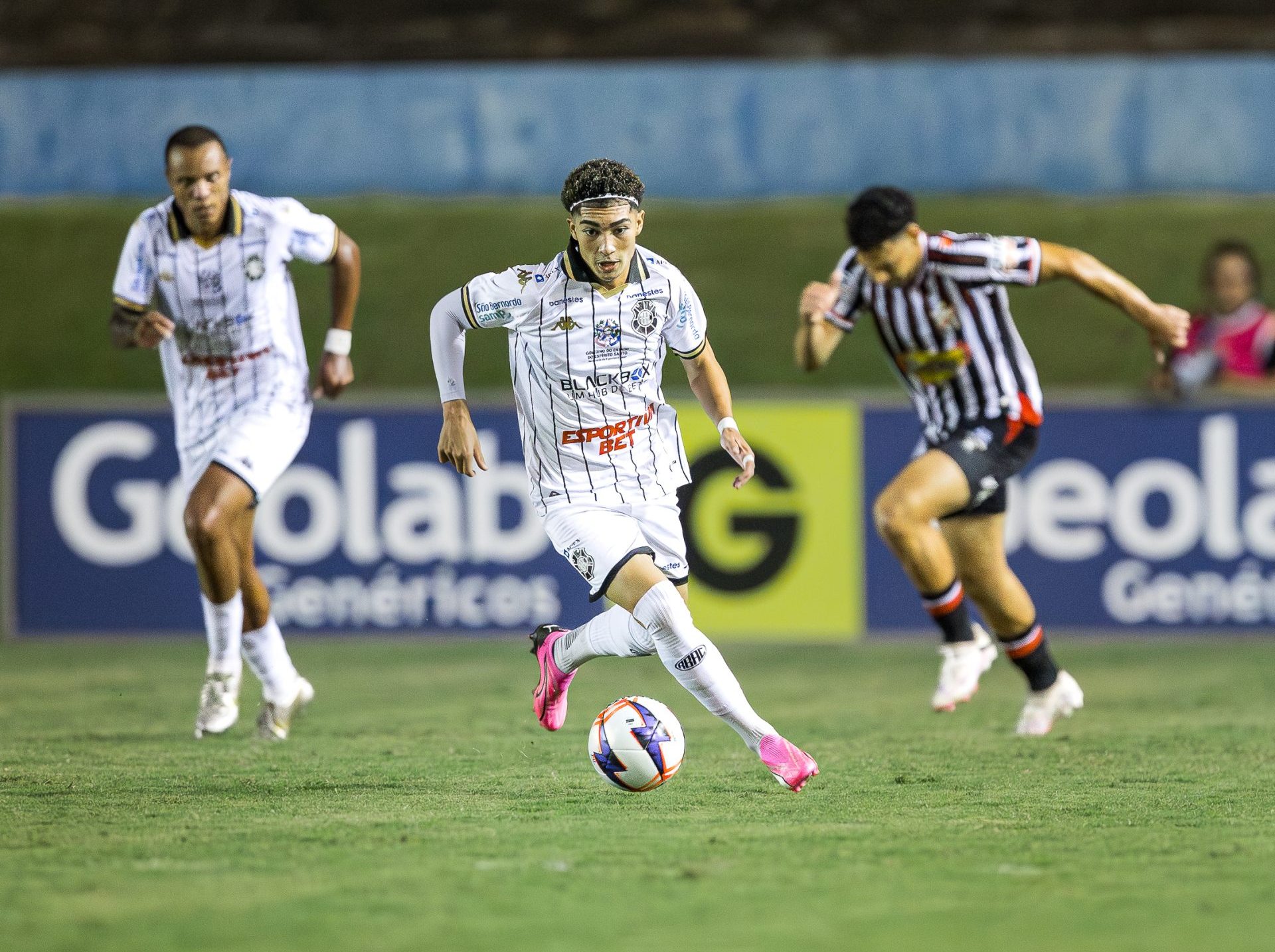 Rio Branco precisa de virada épica após goleada na Copa Centro-Oeste