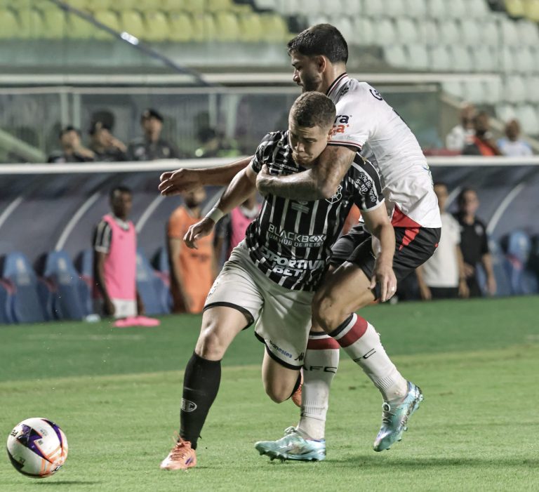 Capa-Preta vence, mas título foge no agregado contra Anápolis