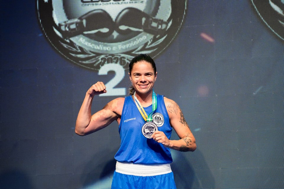 Capixaba Jéssica Carlini fatura prata no Brasileiro de Boxe