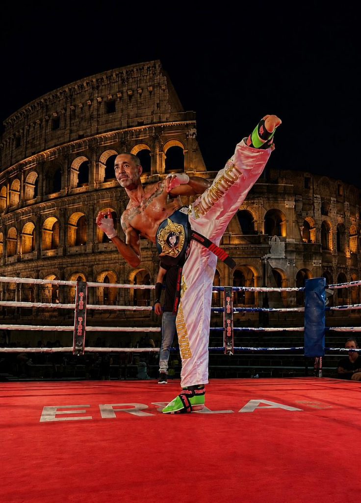 Laécio Nunes conquista nono título mundial de kickboxing e capixaba brilha na Itália 2