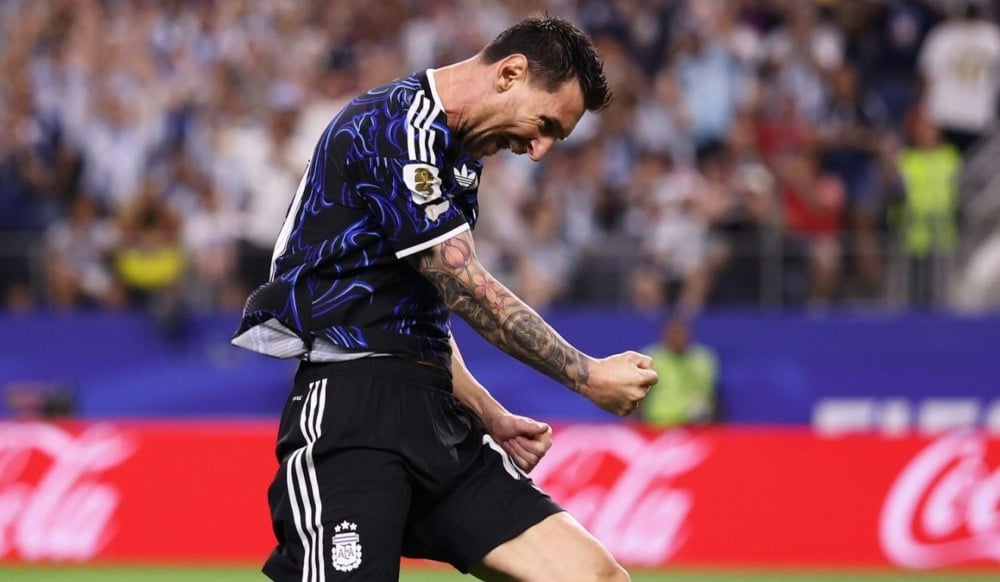 Messi amplia legado com recorde de gols em sequência na Copa