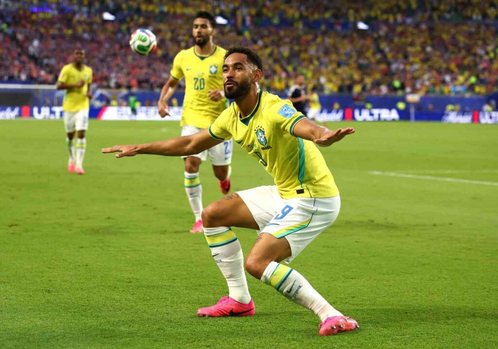 Brasil x Japão: duelo de R$ 7,11 bilhões na Copa