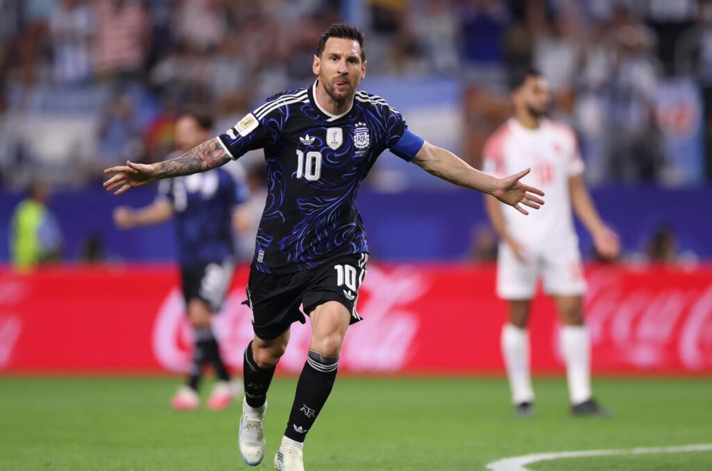 Copa 2026: Messi no topo do ranking dos 50 craques; veja os brasileiros