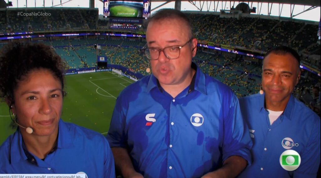 Everaldo Marques estrela campanha da Rexona após suor virar meme na web