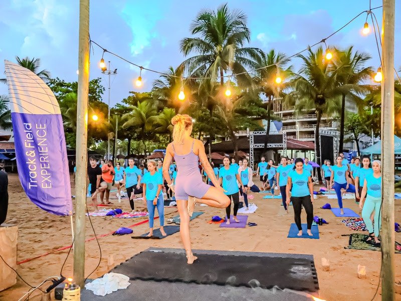 Curva da Jurema recebe nova edição do yoga ao amanhecer
