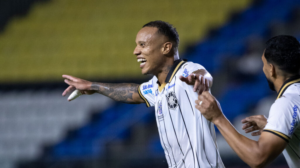 Capa-preta e Vitória garantem vaga na 2ª fase da Série D