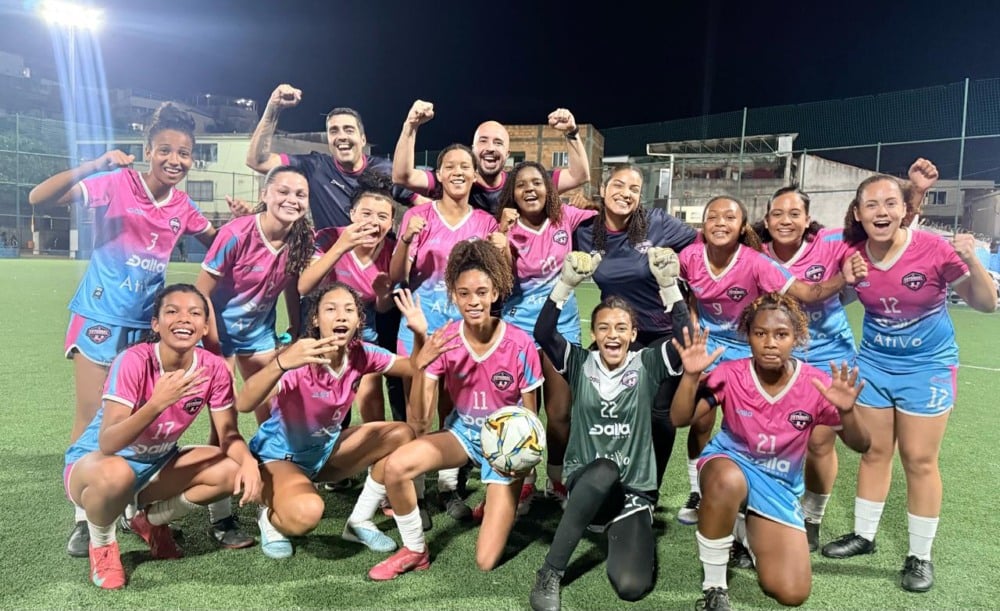 Show de Yrlla carimba vaga do Estadual 13 na Copa Vitória