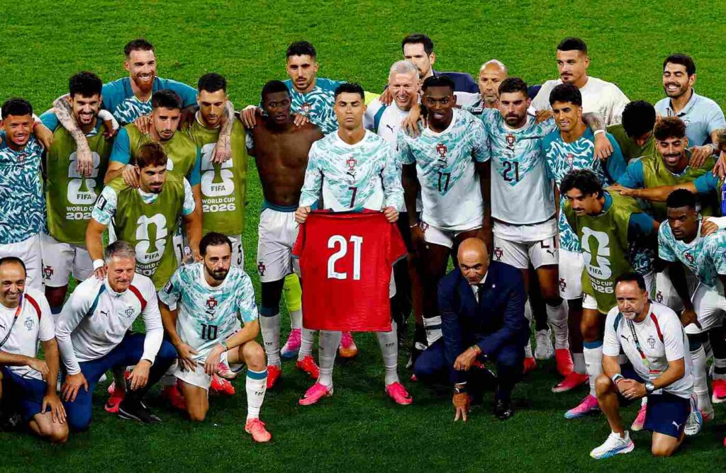 Em lágrimas, CR7 presta tributo a Jota e Portugal celebra vaga