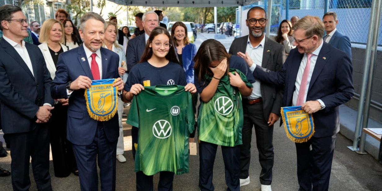 Duas joias do Projeto Estrelas vão treinar no Wolfsburg