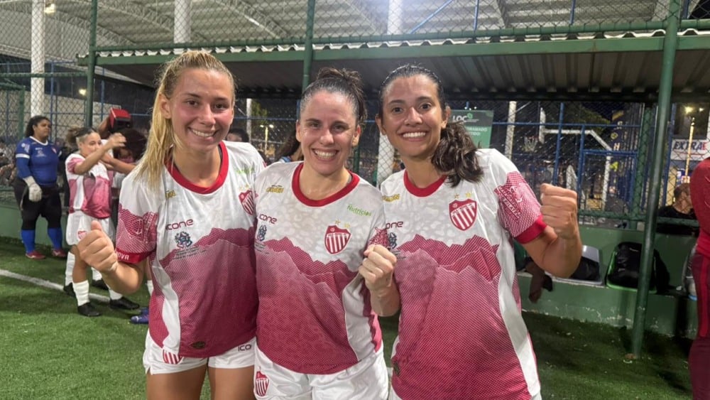 Vila Nova atropela e garante vaga nas quartas da Copa Vitória