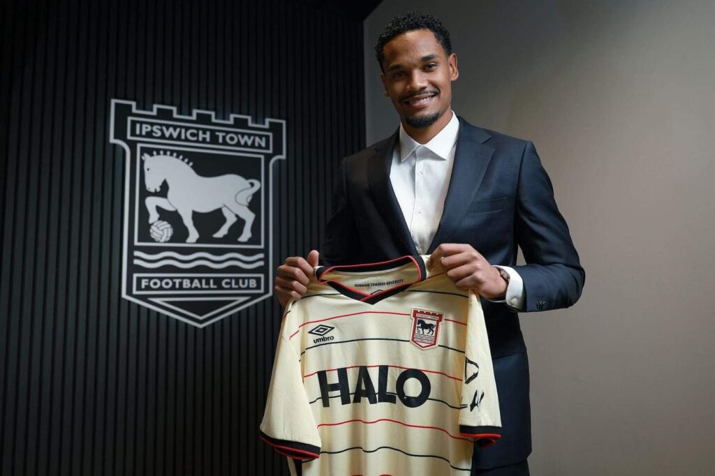 Ipswich Town quebra recorde: Emersonn por R$ 188 milhões