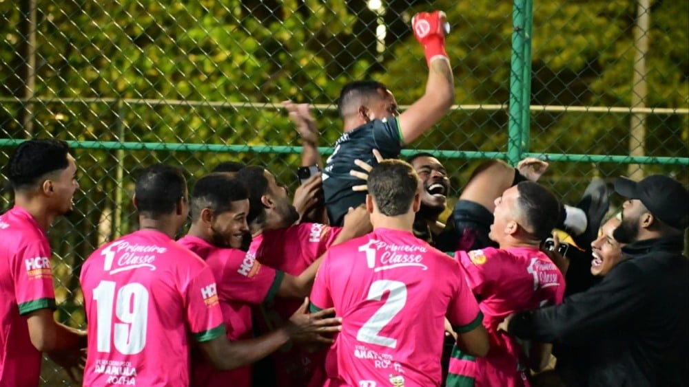 Mãos de Henrique classificam Imperatriz para pegar o Motor na semi