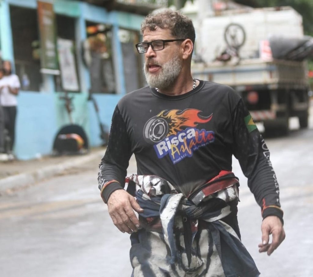 Alexandre Caveirão é vice-campeão no GP de Roda D’Água da Copa Sudeste de Corrida de Rolimã 3