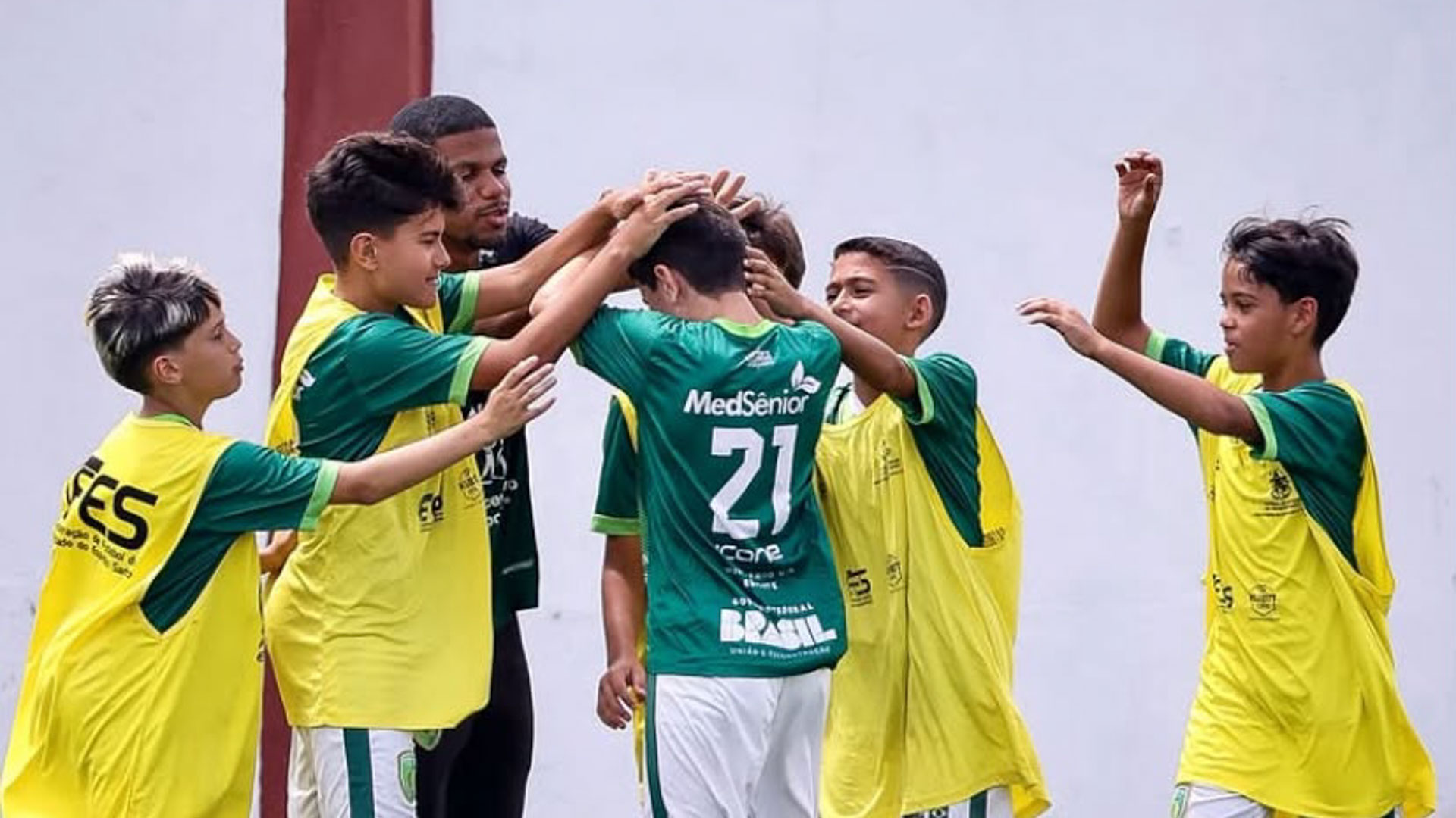 Mata-mata da molecada: seis times saem na frente nas Copas ES Sub-11 e Sub-13